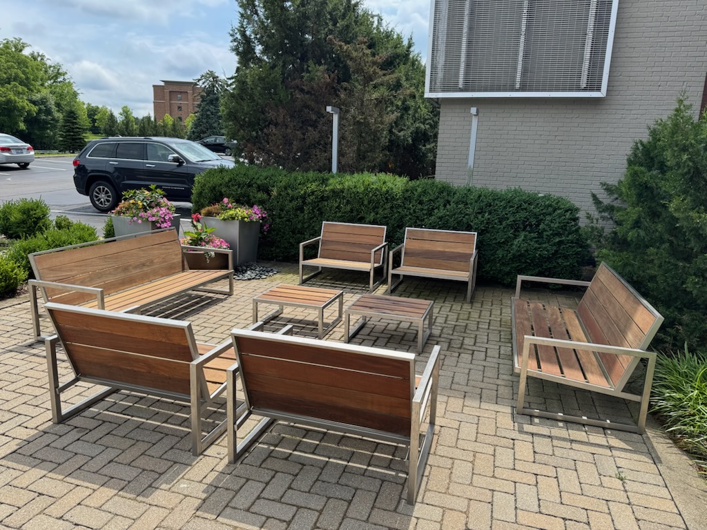 Refinished teak furtniture - after